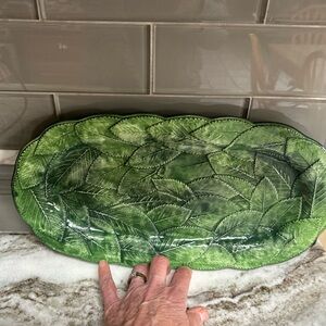 .Vietri Foglia Leonardo MAJOLICA 16"Oval  Lemon Leaf Platter Xmas Green Italy